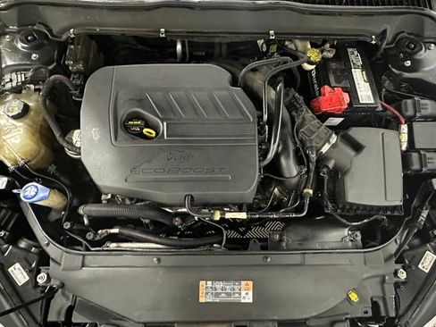 Used 2015 Ford Fusion SE image 26