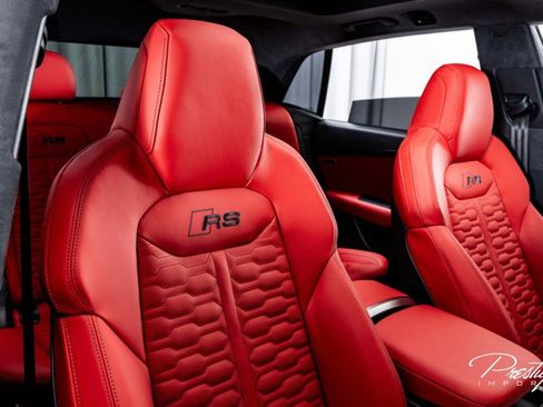 Used 2025 Audi RS Q8 performance image 46