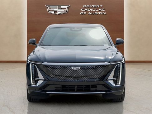 New 2026 Cadillac Lyriq Premium Luxury image 4