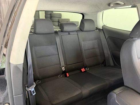 Used 2012 Volkswagen Golf TDI FWD image 28