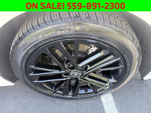 Used 2025 Toyota Camry SE w/ Convenience Package FWD image 24