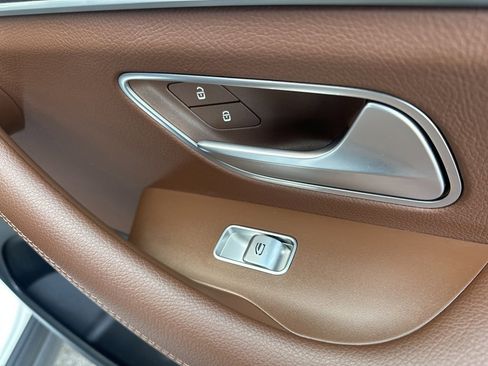 Used 2024 Mercedes-Benz GLE 350 GLE 350 image 21