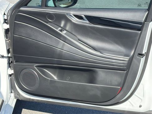 Used 2024 Genesis G80 2.5T image 14