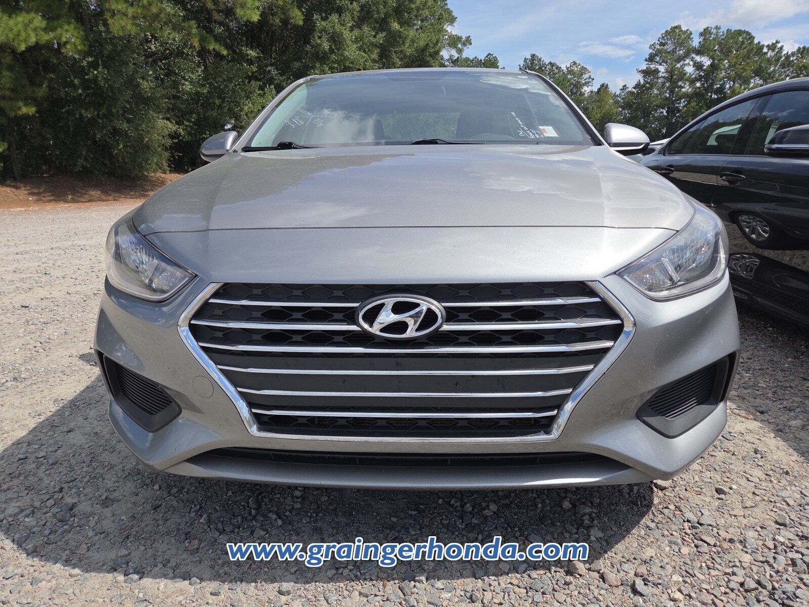 Used 2021 Hyundai Accent SE FWD image 3
