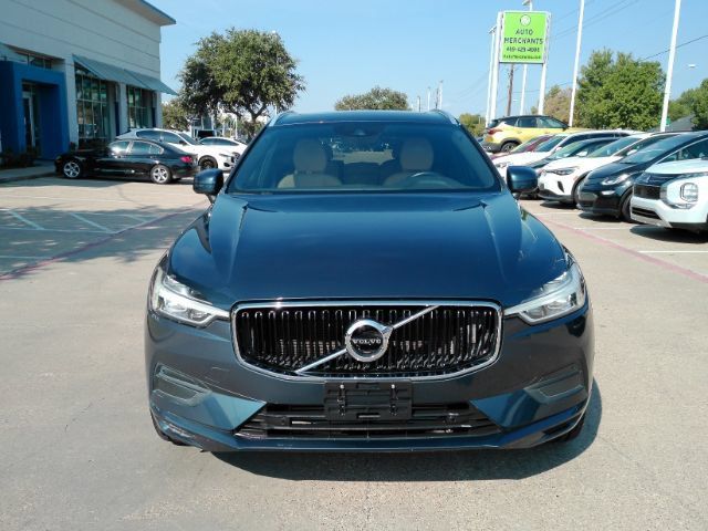 Used 2019 Volvo XC60 T5 Momentum w/ Premium Package FWD image 3