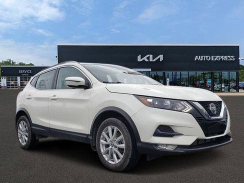 Used 2022 Nissan Rogue Sport SV AWD/4WD image 1