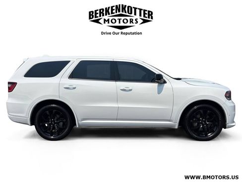 Used 2019 Dodge Durango R/T w/ Blacktop Package AWD/4WD image 2