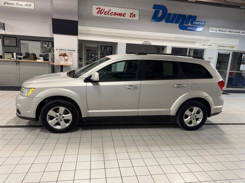 Used 2012 Dodge Journey SXT w/ Popular Equipment Group image 6