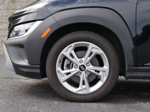 Used 2023 Hyundai Kona SEL AWD/4WD image 11
