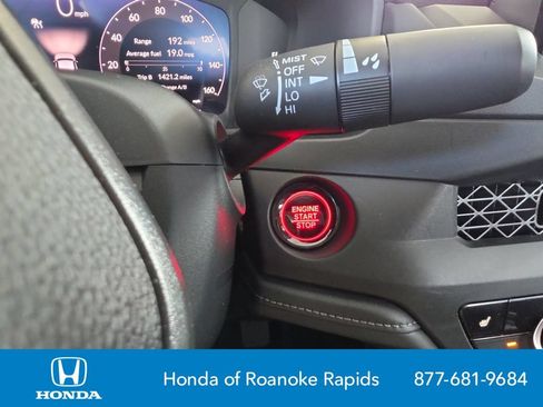 Used 2025 Honda Accord SE image 30