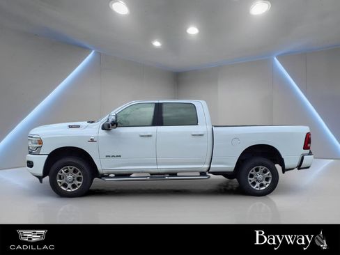 Used 2024 RAM 2500 Laramie image 8