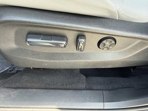 Used 2020 Honda CR-V EX image 26