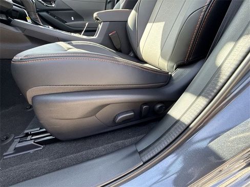 New 2025 Subaru Crosstrek 2.5i Limited w/ Crosstrek Mirror Package image 12