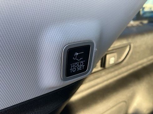 Used 2022 Jeep Grand Cherokee Limited 4xe image 27