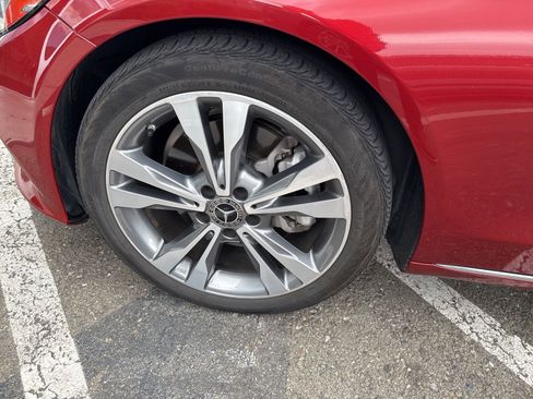 Used 2021 Mercedes-Benz C 300 Sedan image 16