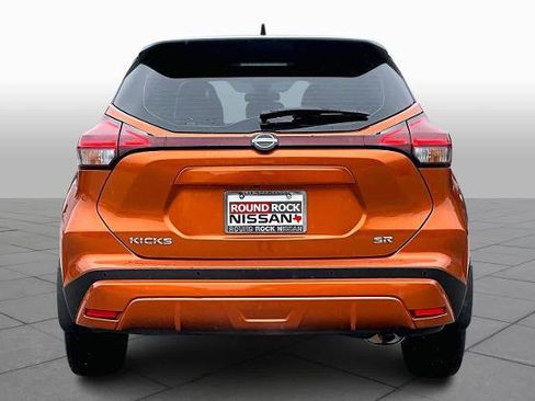 Certified 2024 Nissan Kicks SR w/ SR Premium Package image 4