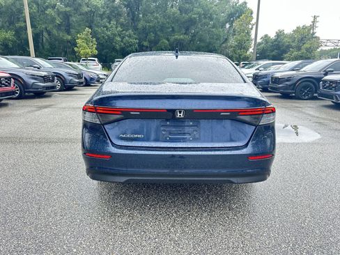 Used 2023 Honda Accord EX image 13