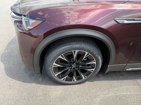 New 2026 MAZDA CX-90 Plug-In Hybrid w/ Premium Plus AWD/4WD image 29