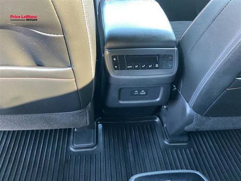 Used 2023 Nissan Pathfinder Rock Creek AWD/4WD image 17