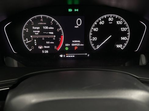 Used 2025 Honda Civic Sport image 25