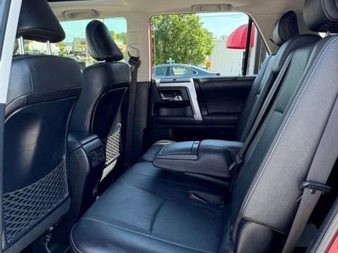 Used 2022 Toyota 4Runner Limited AWD/4WD image 13