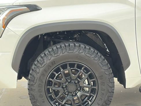 Used 2025 Toyota Tundra SR5 AWD/4WD image 5
