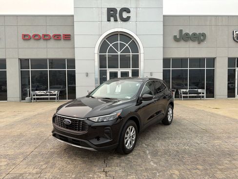 Used 2024 Ford Escape Active AWD/4WD image 4