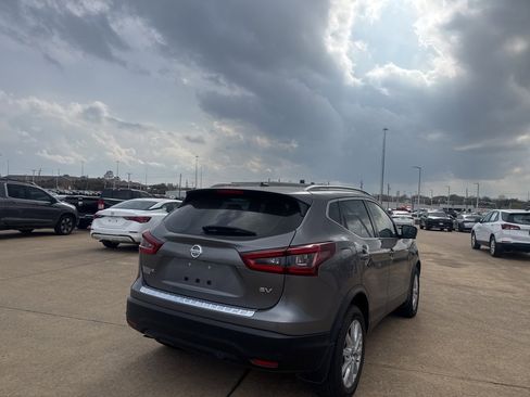 Certified 2022 Nissan Rogue Sport SV w/ Technology Package image 19