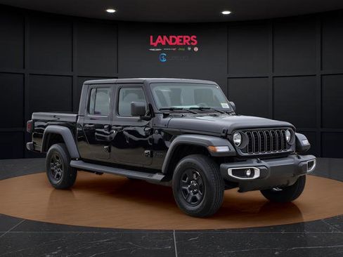 New 2026 Jeep Gladiator Sport AWD/4WD image 5