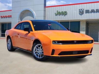 New 2025 Dodge Charger R/T w/ Sun & Sound Package