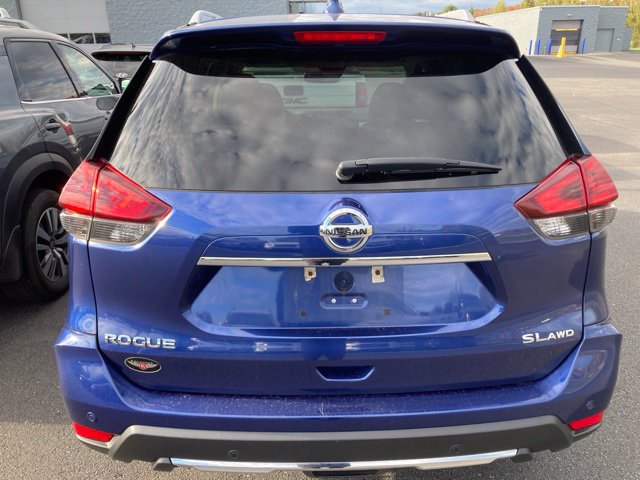 Used 2019 Nissan Rogue SL w/ Premium Package AWD/4WD image 4