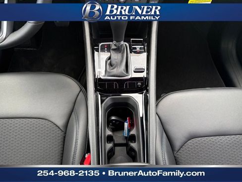 New 2026 Jeep Compass Latitude image 23