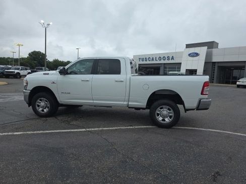 Used 2022 RAM 2500 Big Horn w/ Cold Weather Group AWD/4WD image 6