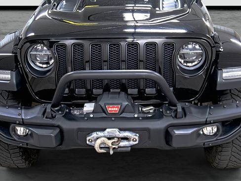 Used 2019 Jeep Wrangler Unlimited Sahara w/ Quick Order Package 24M Moab AWD/4WD image 16