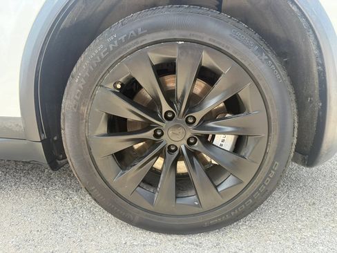 Used 2021 Tesla Model X Long Range AWD/4WD image 27