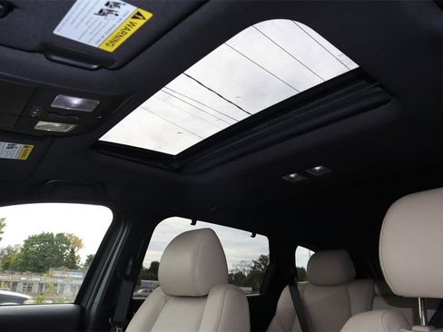 Used 2022 MAZDA CX-9 Grand Touring image 18