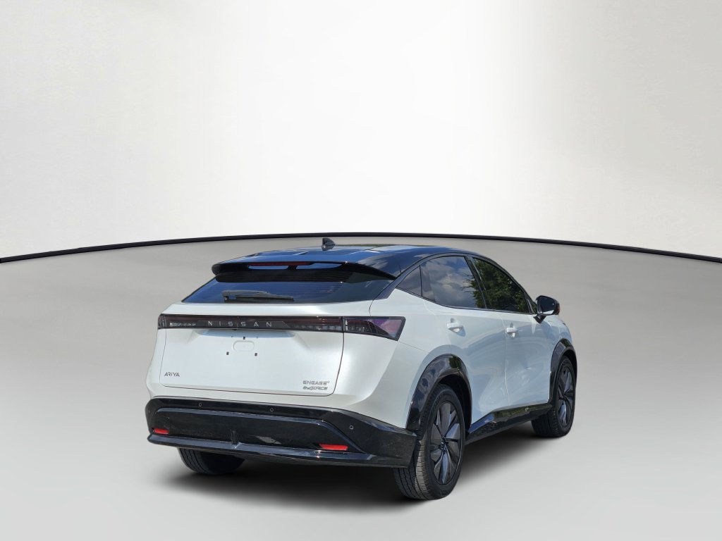 Used 2024 Nissan Ariya AWD image 5