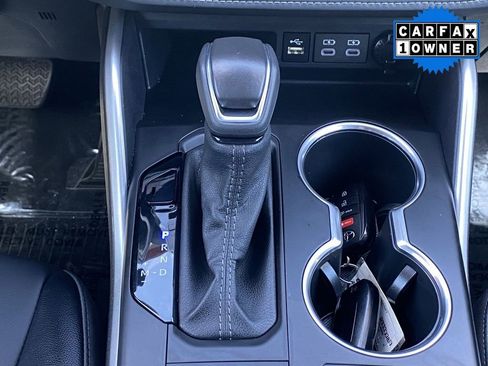 Certified 2025 Toyota Highlander XSE image 34