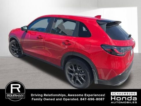 Used 2025 Honda HR-V Sport image 5