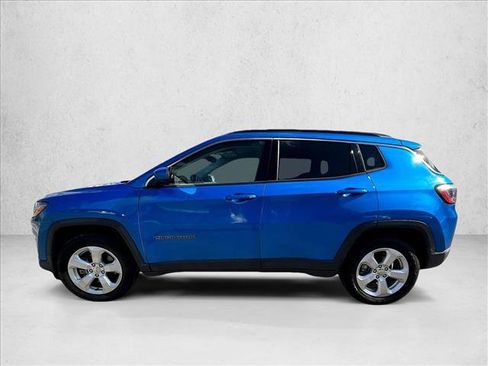 Used 2019 Jeep Compass Latitude image 4