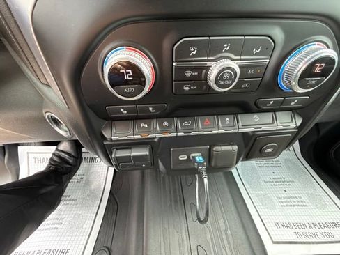 Used 2020 GMC Sierra 1500 Elevation w/ Elevation Value Package AWD/4WD image 23