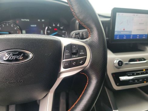 Used 2023 Ford Explorer Timberline w/ Timberline Technology Package AWD/4WD image 17