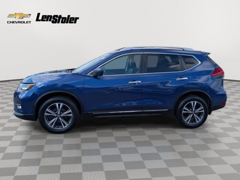 Used 2017 Nissan Rogue SL w/ SL Premium Package AWD/4WD image 2