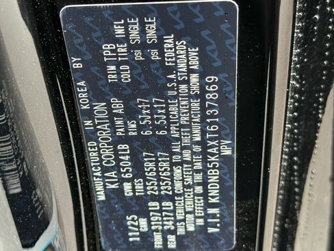 New 2026 Kia Carnival LXS image 23