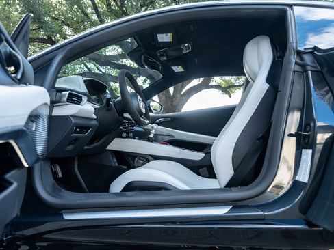 Used 2024 Lotus Emira First Edition image 18