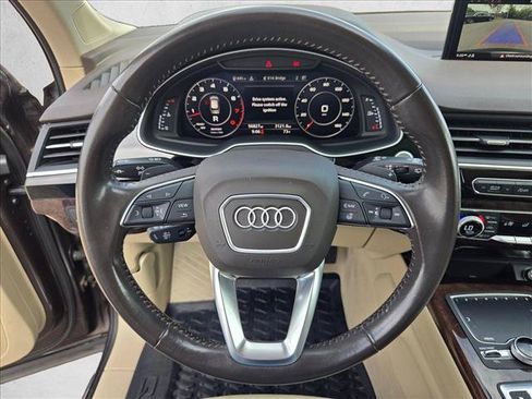 Used 2018 Audi Q7 3.0T Prestige w/ Prestige Package AWD/4WD image 14
