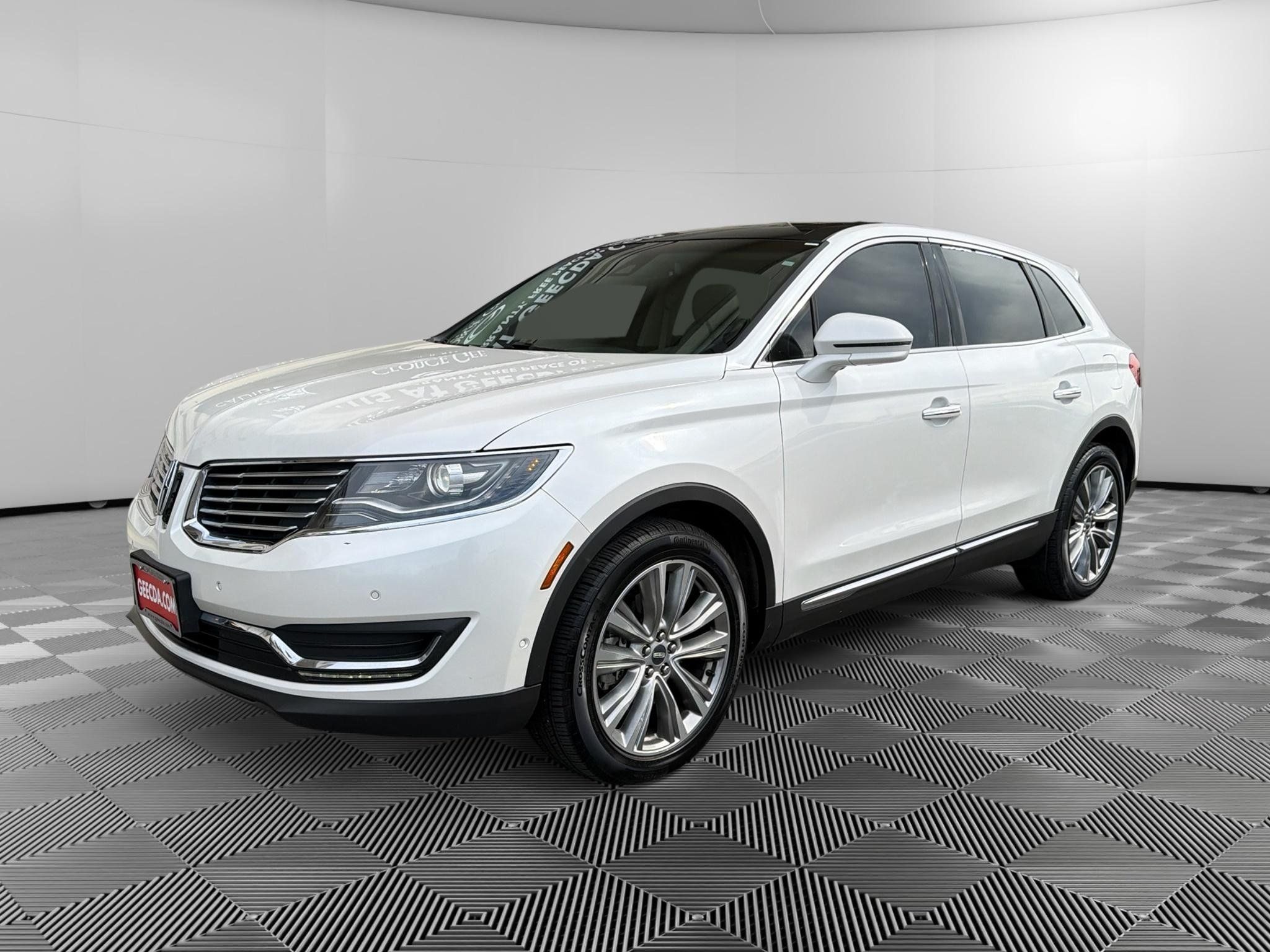 Used 2016 Lincoln MKX Reserve w/ Technology Package AWD/4WD image 1