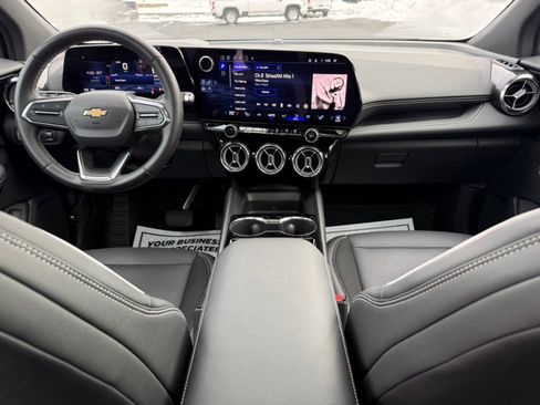 Used 2024 Chevrolet Blazer EV LT image 20