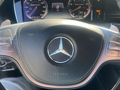 Used 2015 Mercedes-Benz S 63 AMG S 63 AMG 4MATIC image 39