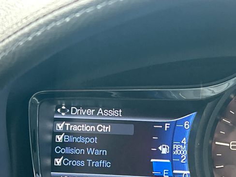 Used 2014 Lincoln MKX AWD w/ Equipment Group 102A image 32